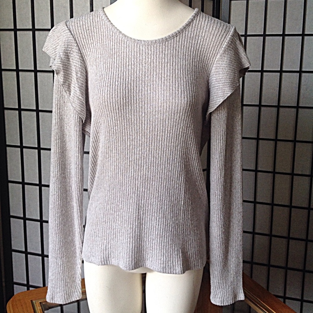 🍀 Lucky Brand 🍀 Super Soft Ribbed Ruffle Top - Picture 5 of 8